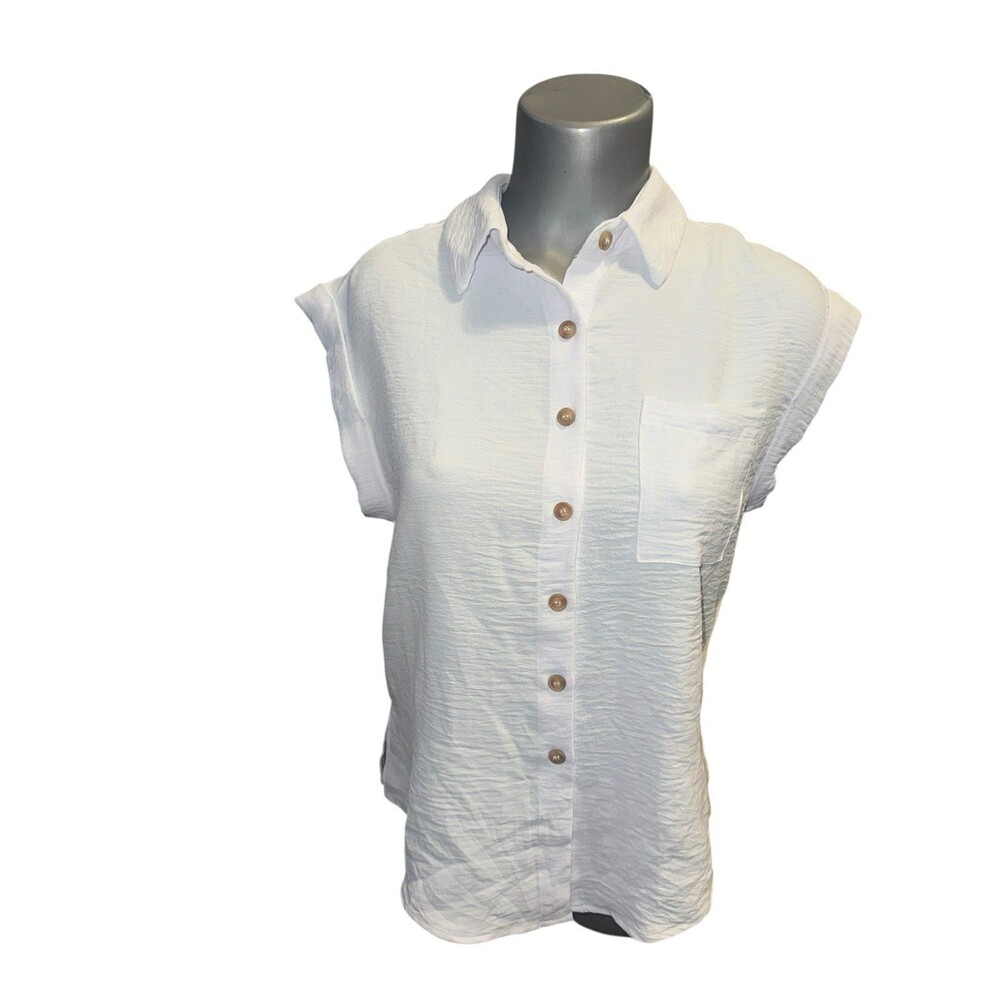 Pie in the sky white sleeveless button down top xs